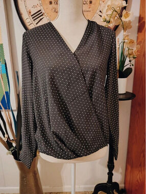 Ann Taylor Dark Gray Geometric Blouse | XS